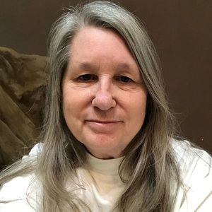 Meet your Posher, Lynne